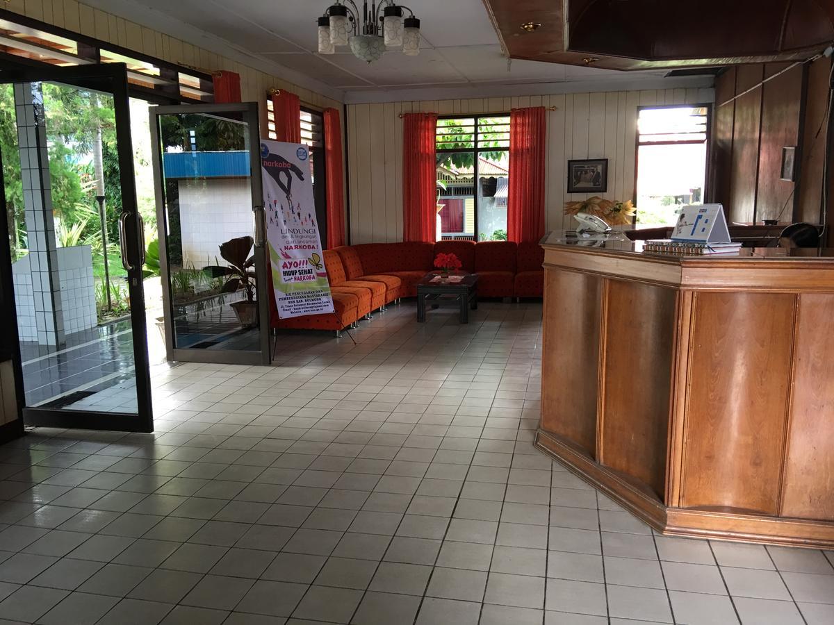 Tamasya Garden Hotel Kotamobagu Zewnętrze zdjęcie